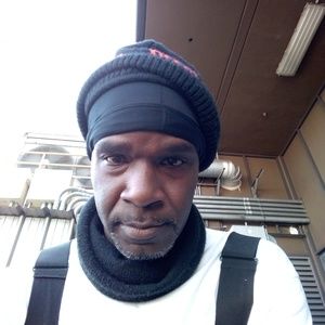 Meet your Posher, Derrick